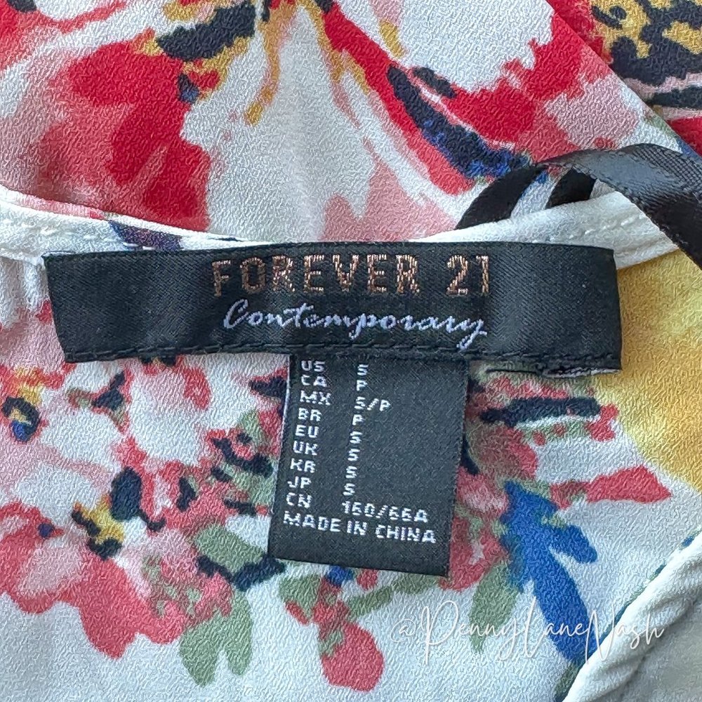 Forever 21 Contemporary Floral Romper White - Picture 4 of 7